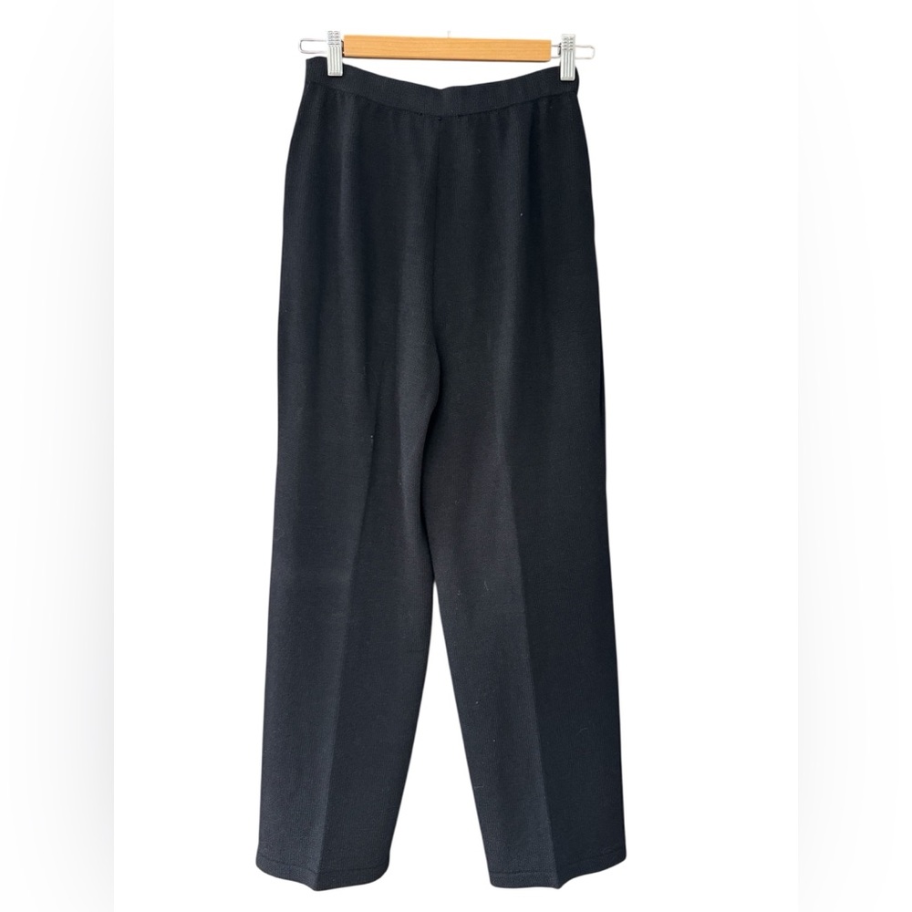 St. John Basics Santana Knit in Black Size 6